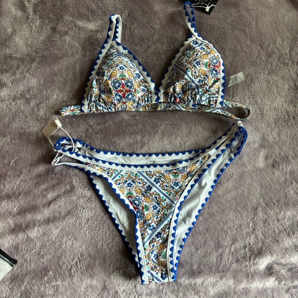 New Blue Yellow Mediterranean Tile Print Scalloped Triangle Bikini Set Large - Picture 5 of 11